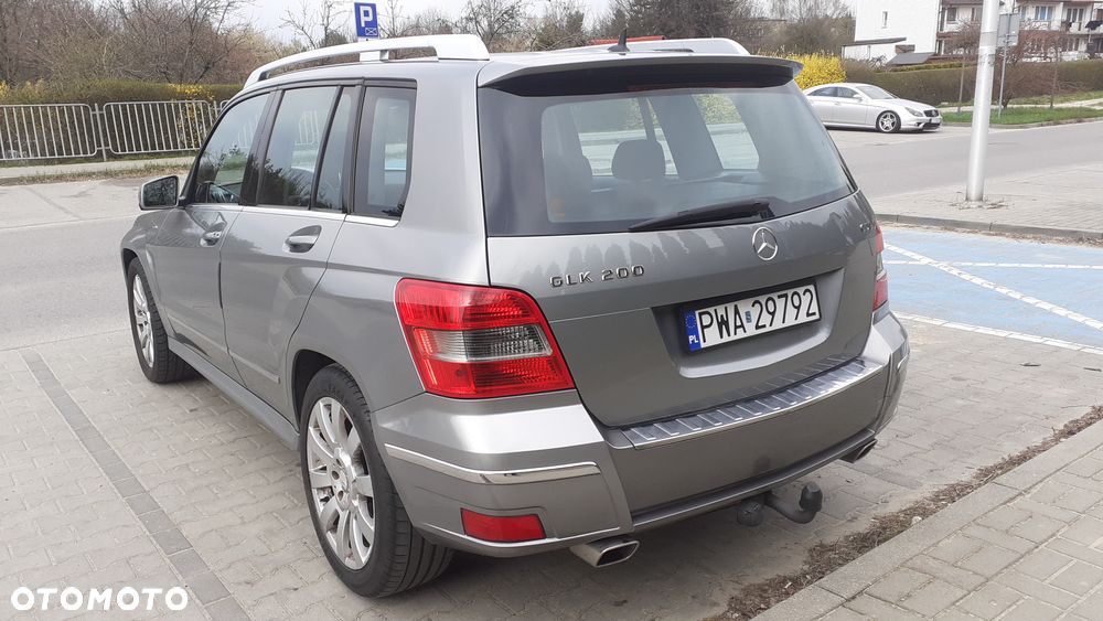 Mercedes-Benz GLK 200 CDI (BlueEFFICIENCY) - 2