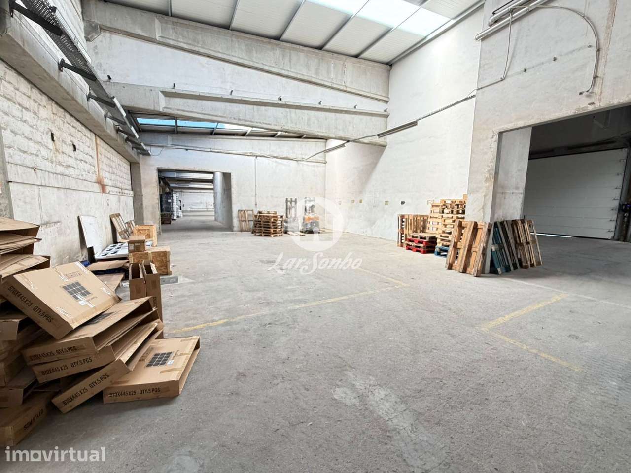 Armazém de 1.946 m² em Fajozes | Vila do Conde - Grande imagem: 3/22