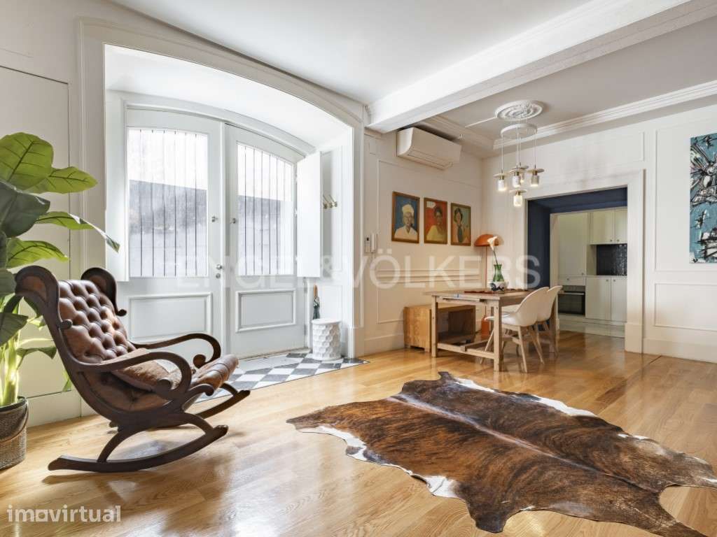 Apartamento T2 renovado em Campo dos Mártires da Pátria - Grande imagem: 2/29