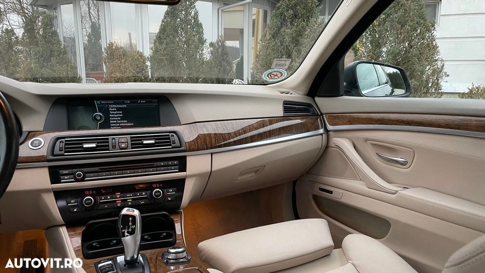 BMW Seria 5 520d - 12