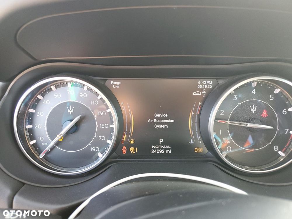 Maserati Levante - 11