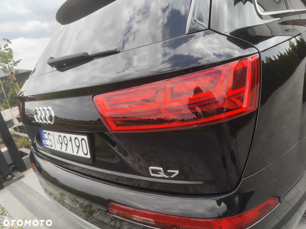 Audi Q7 - 17