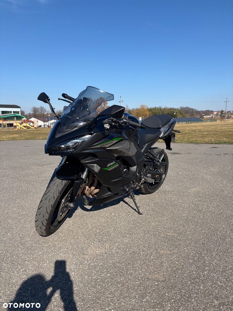 Kawasaki Ninja 1000 SX - 7
