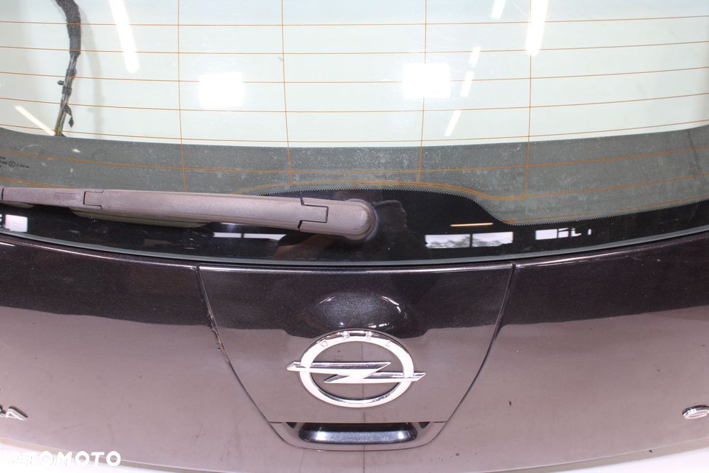 KLAPA TYLNA OPEL ASTRA J Z22C - 4