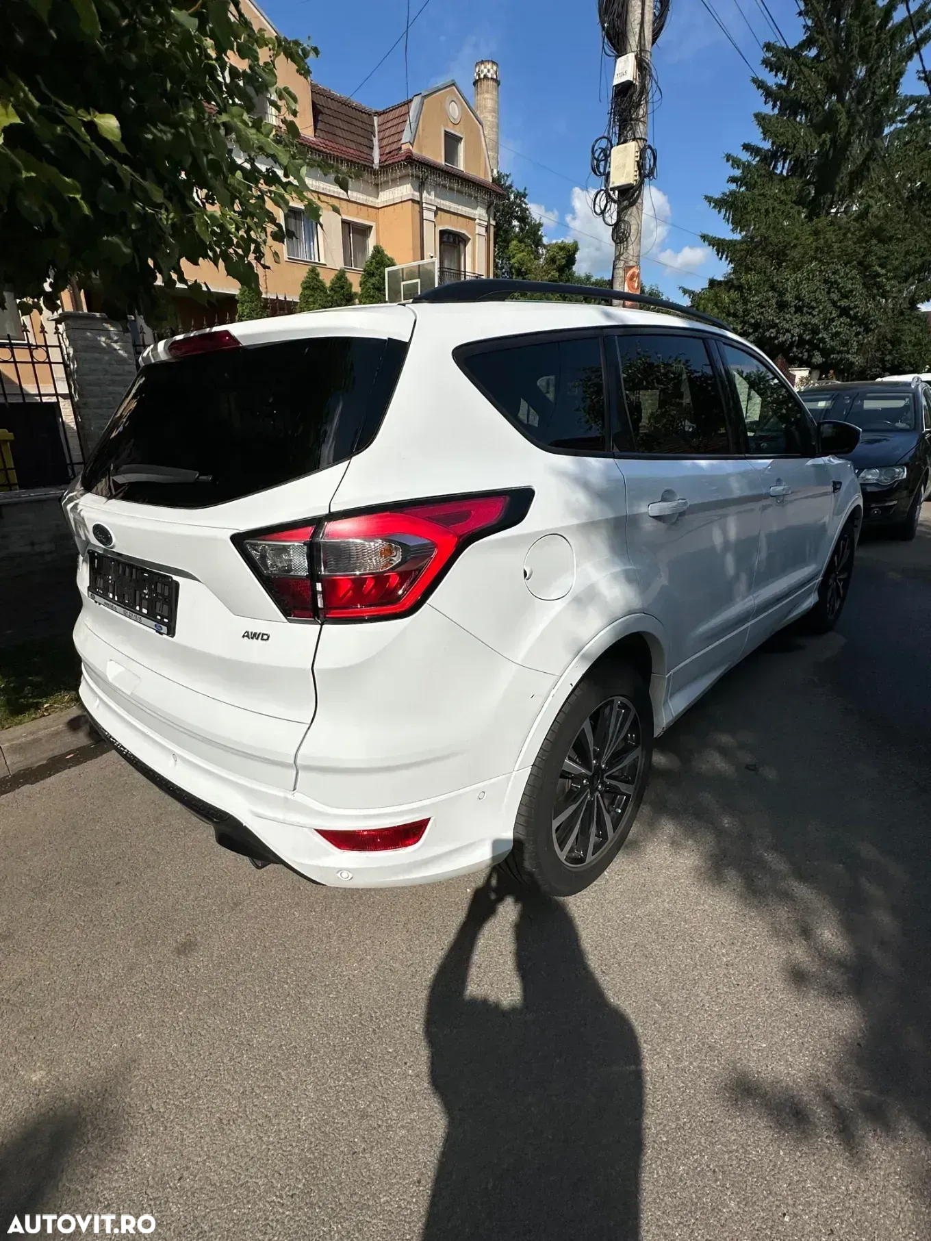 Ford Kuga - 3