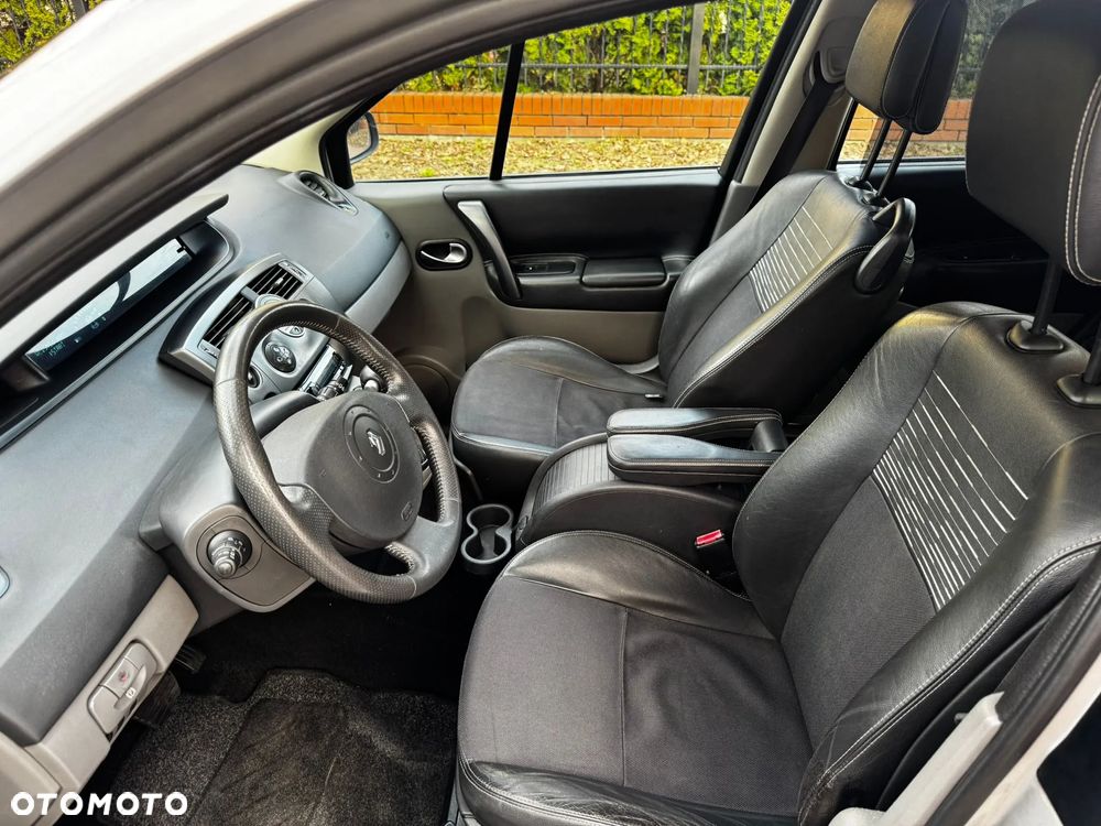 Renault Scenic 2.0 16V Exception - 14