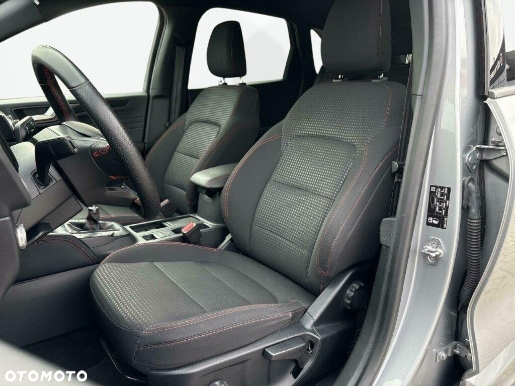 Ford Kuga - 13