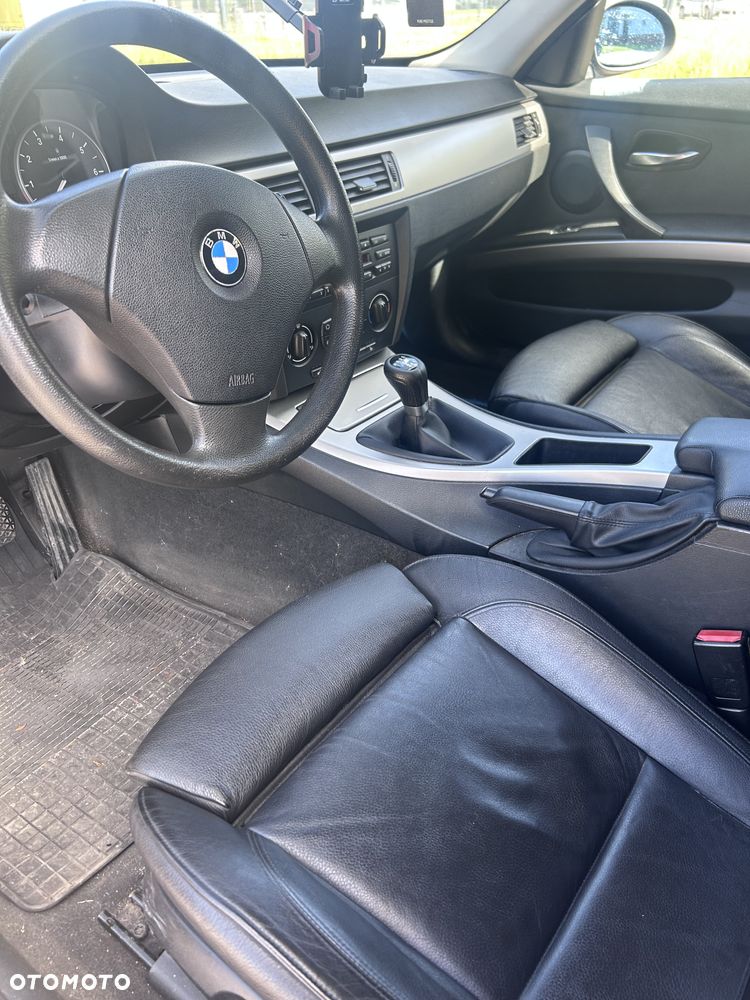 BMW Seria 3 - 17