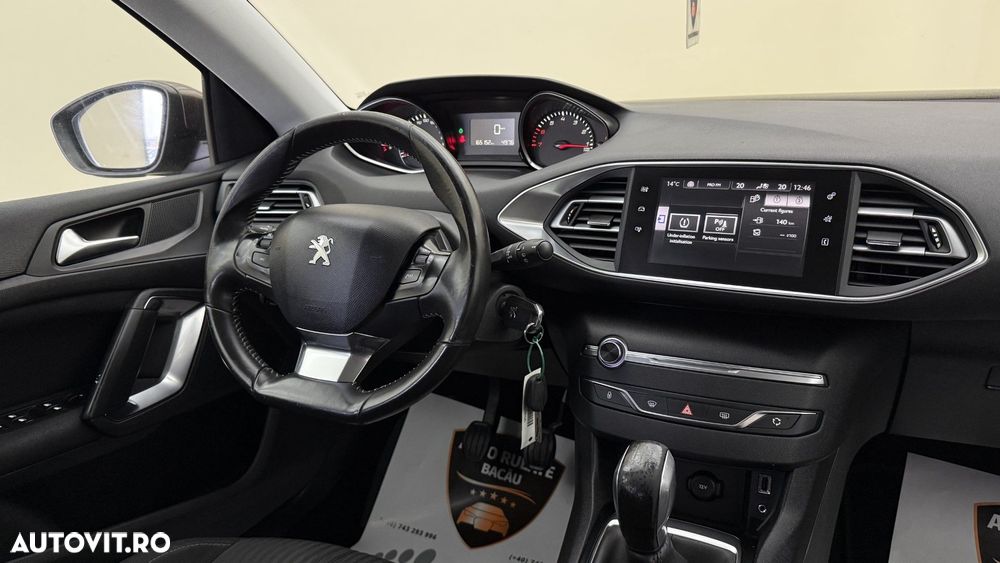 Peugeot 308 - 14