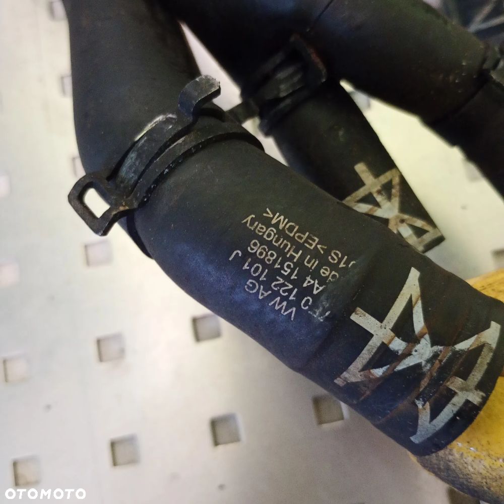 Przewody wodne T5 lift 7E0122101J - 2