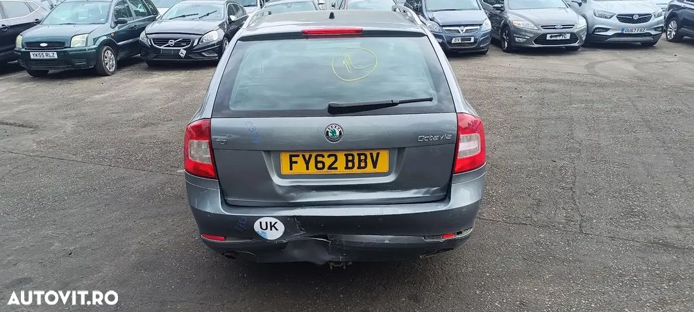 Dezmembrari / Dezmembrez Skoda Octavia 2 Combi Facelift 2.0 TDI CFHC cutie viteze automata cod culoare LF8L - 4