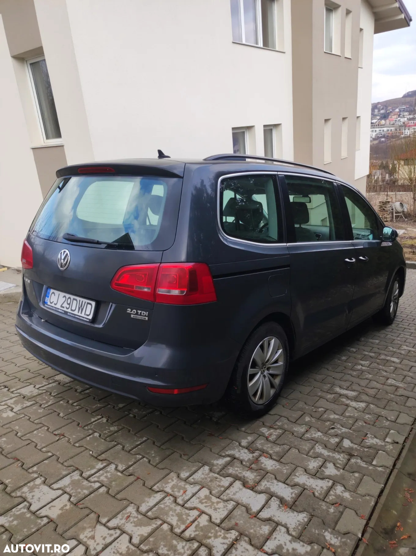 Volkswagen Sharan 2.0 TDI 4MOTION BlueMotion Technology Comfortline - 5
