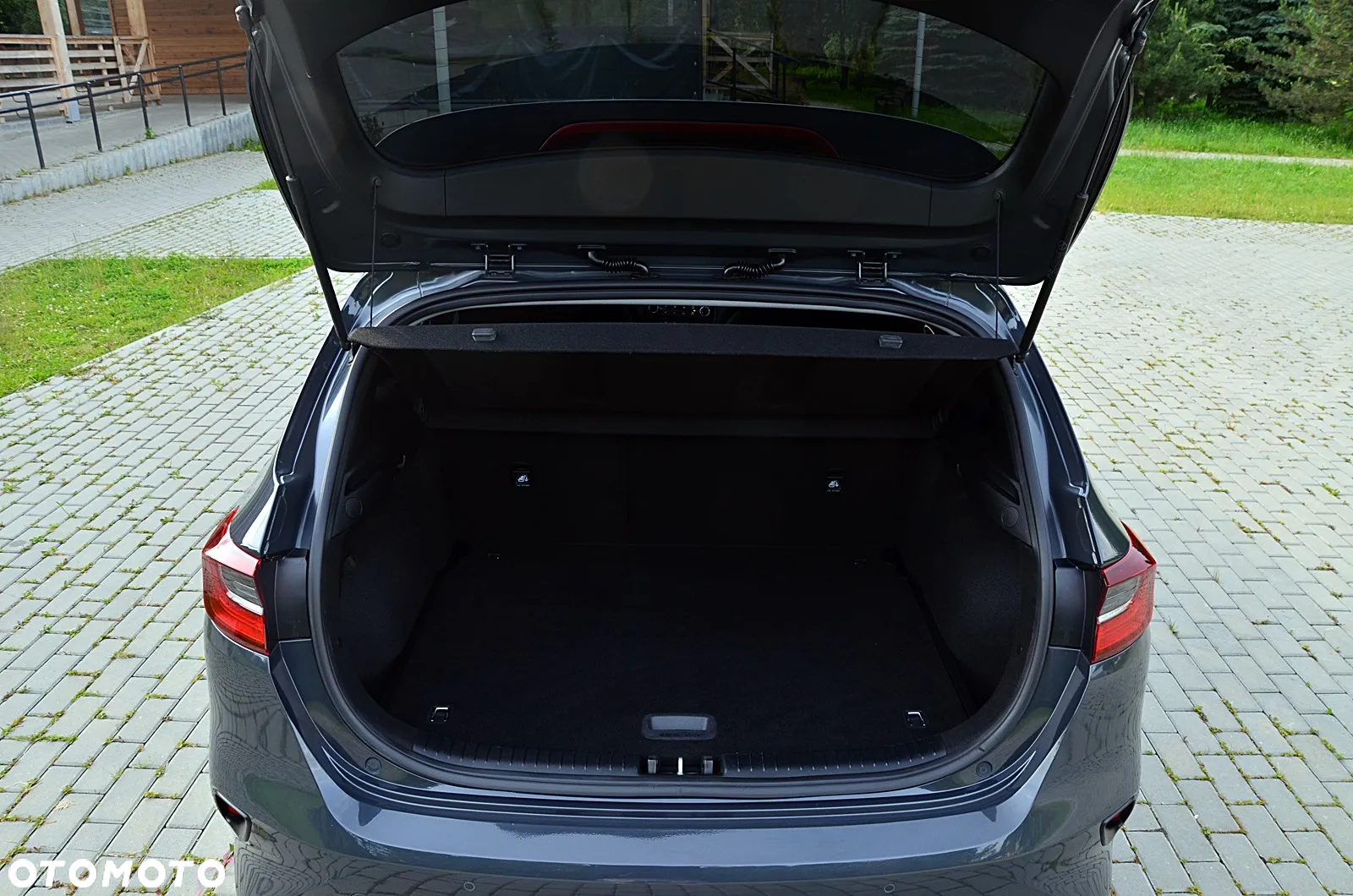 Kia Ceed - 38