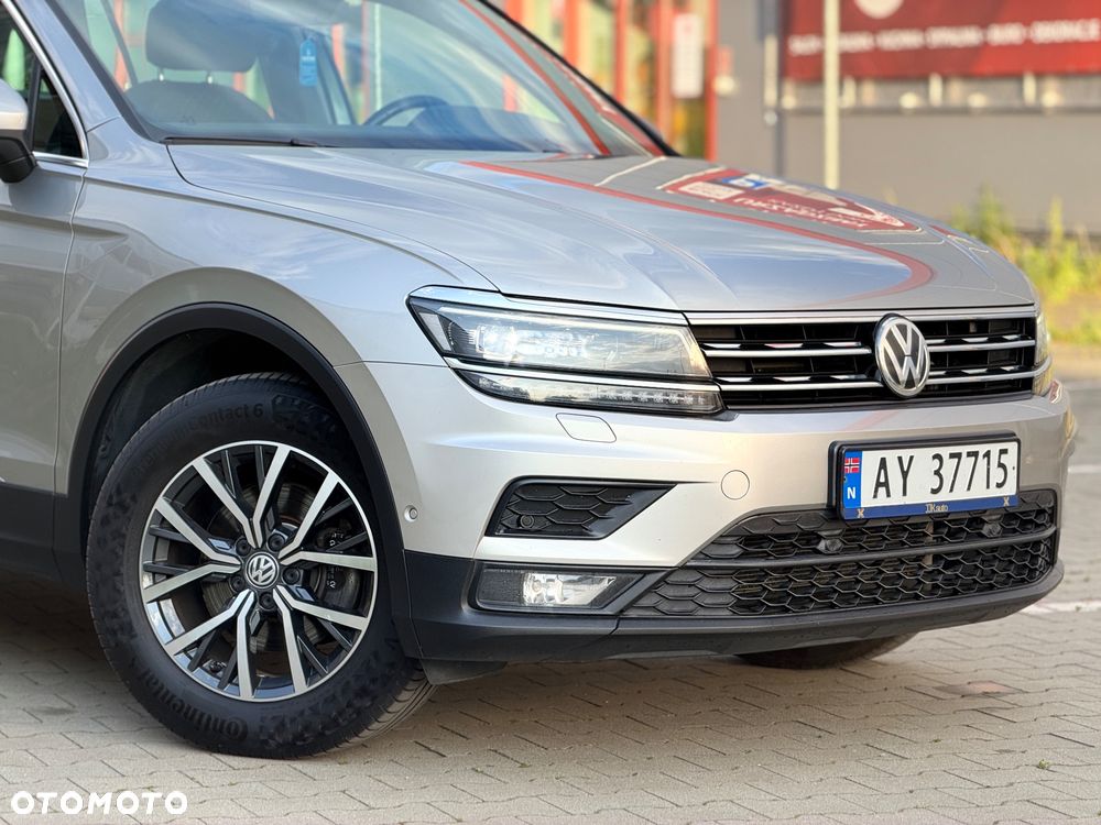 Volkswagen Tiguan 1.4 TSI DSG BlueMotion Technology Exclusive - 4