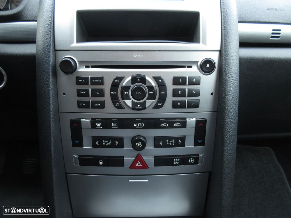 Peugeot 407 SW 1.6 HDi Executive - 24