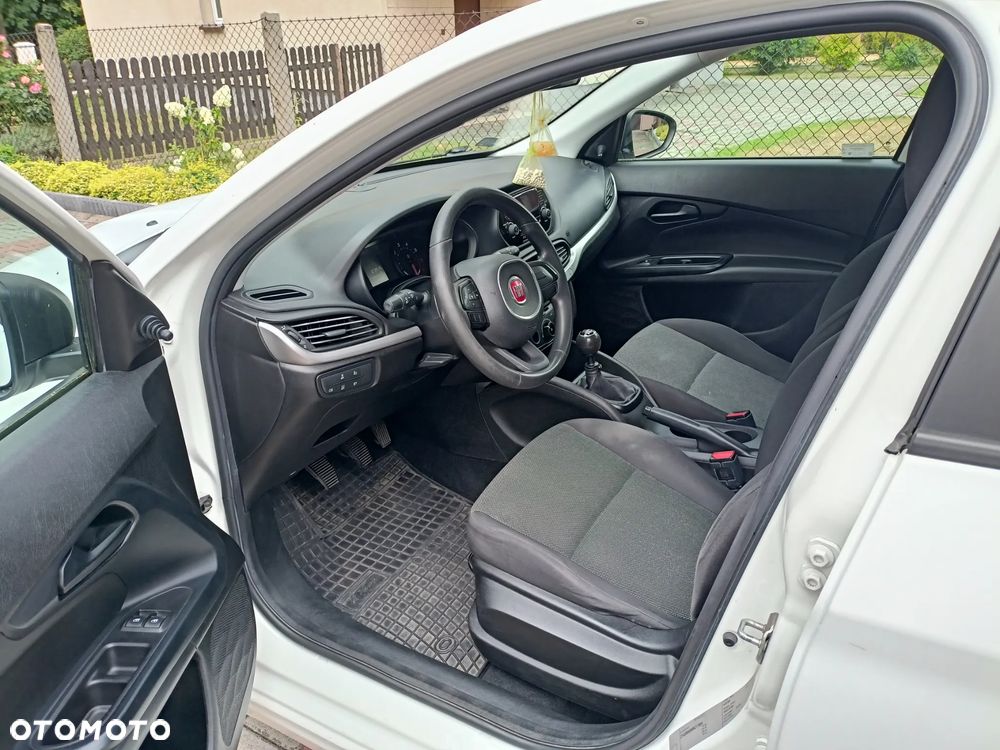Fiat Tipo 1.4 16V - 6