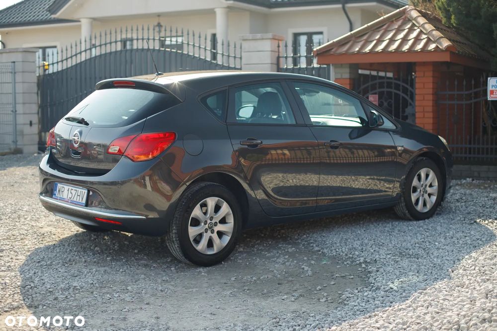 Opel Astra 1.4 Innovation - 4