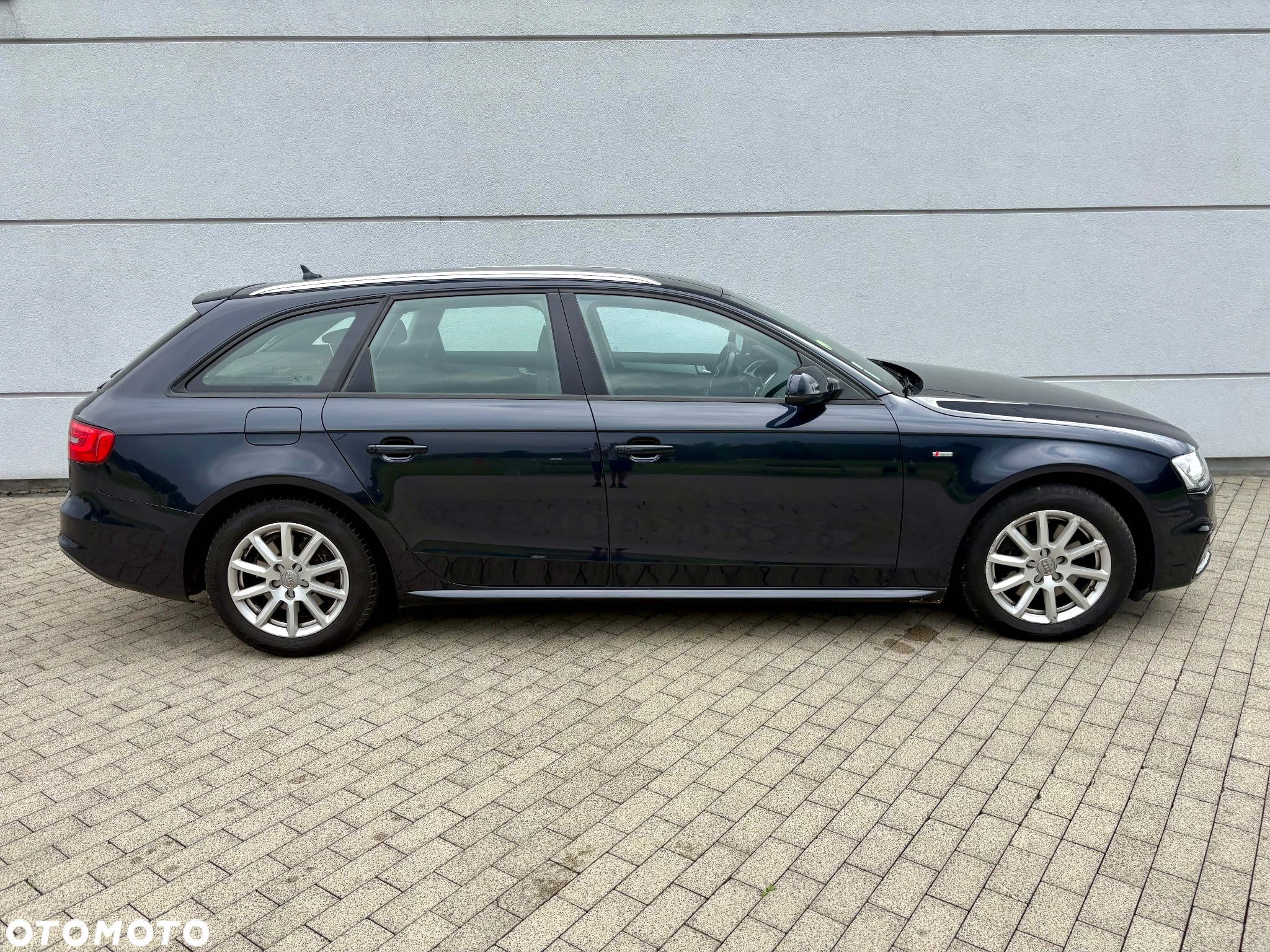 Audi A4 Avant 2.0 TDI DPF clean diesel S line Sportpaket - 5