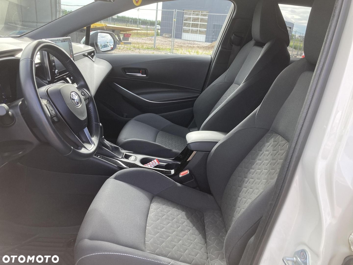 Toyota Corolla - 15