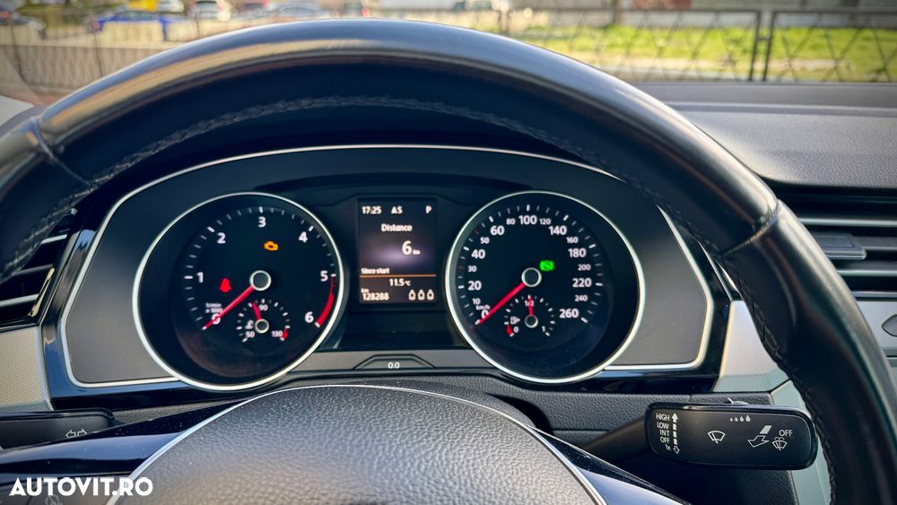 Volkswagen Passat - 7