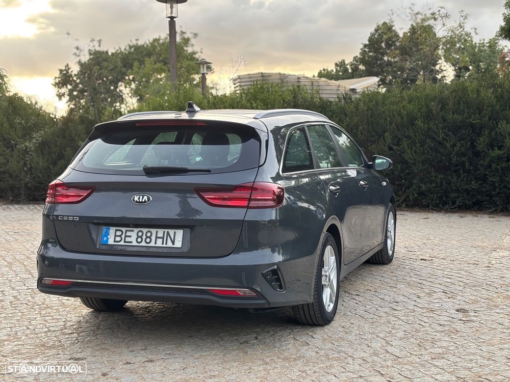 Kia Ceed SW 1.6 CRDi SX - 9