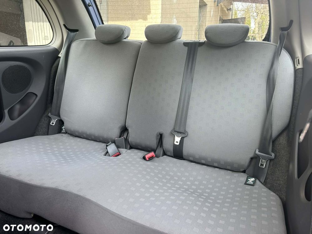 Nissan Micra 1.2 Visia - 11