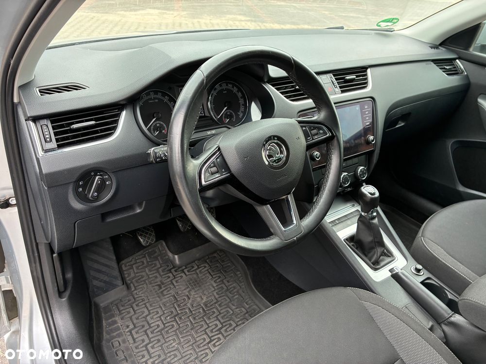 Skoda Octavia 2.0 TDI Clever - 10