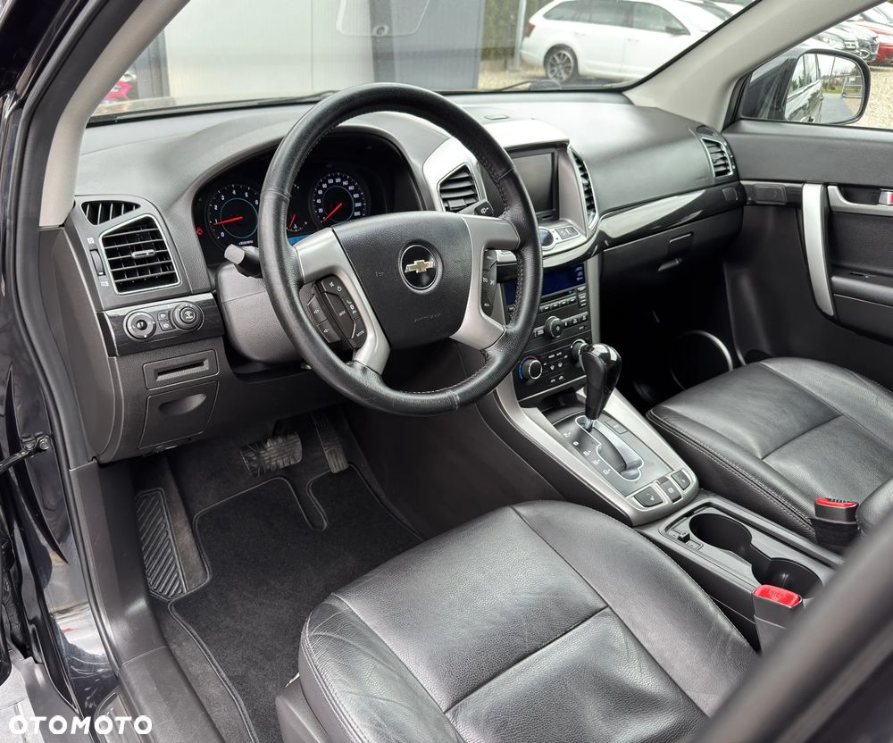 Chevrolet Captiva 2.4 LT+ - 15