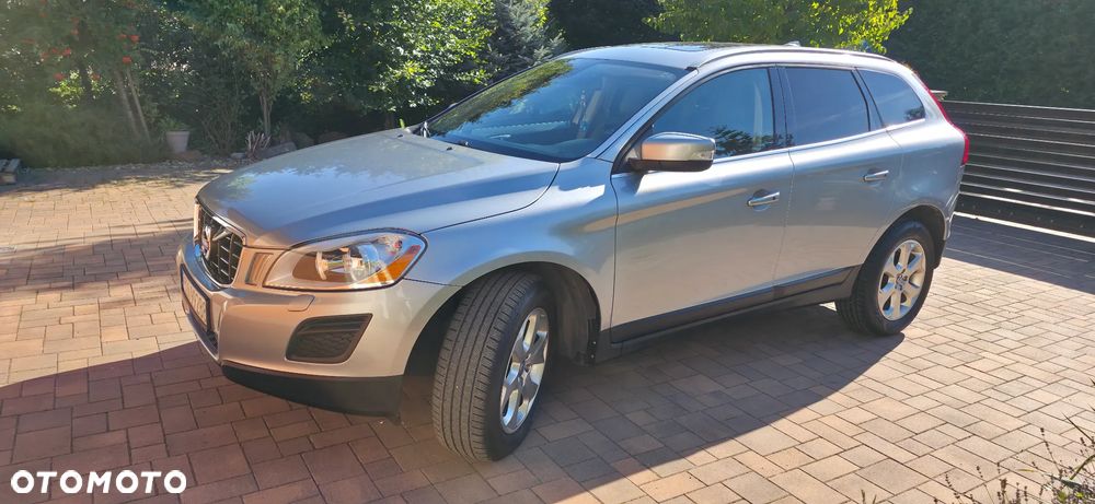 Volvo XC 60 - 8