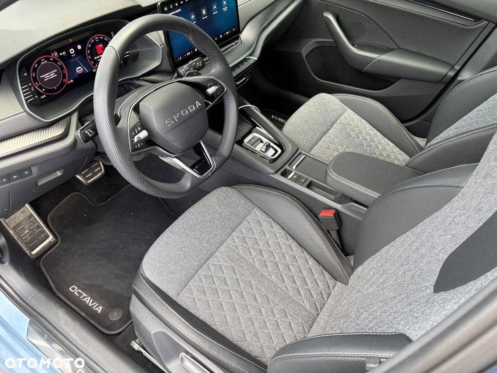 Skoda Octavia 2.0 TSI Sportline 4x4 DSG - 11