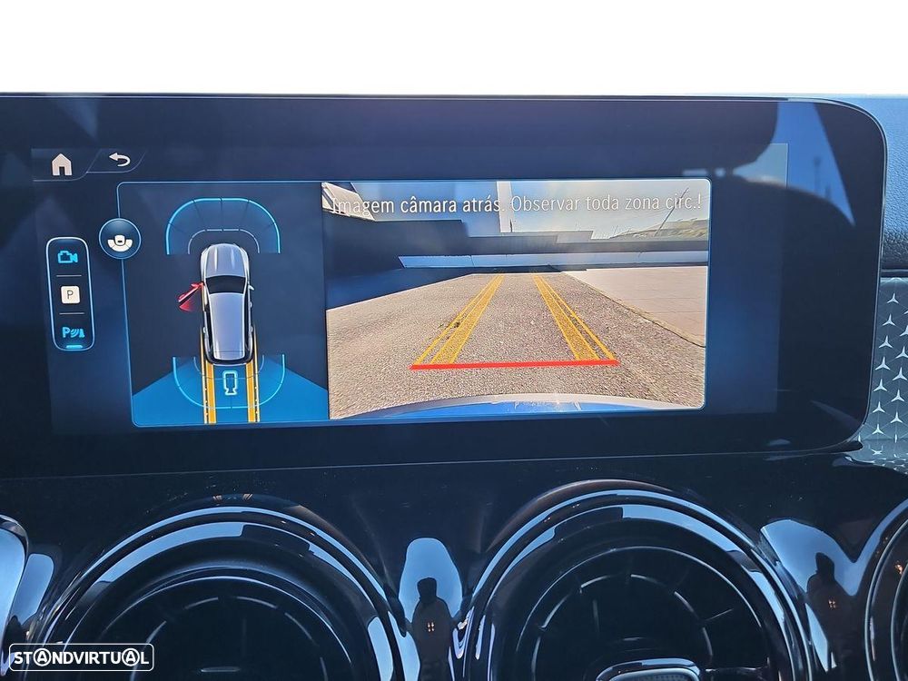 Mercedes-Benz GLB 180 d Style - 17