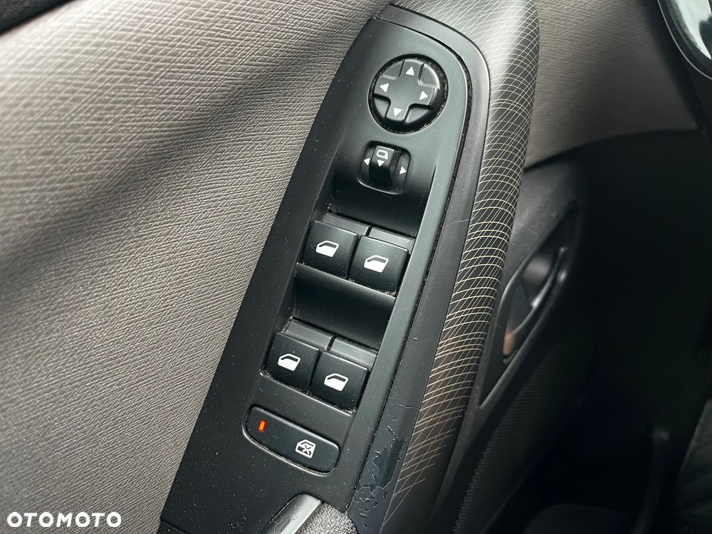 Citroën C4 Grand Picasso 1.6 THP Exclusive - 30