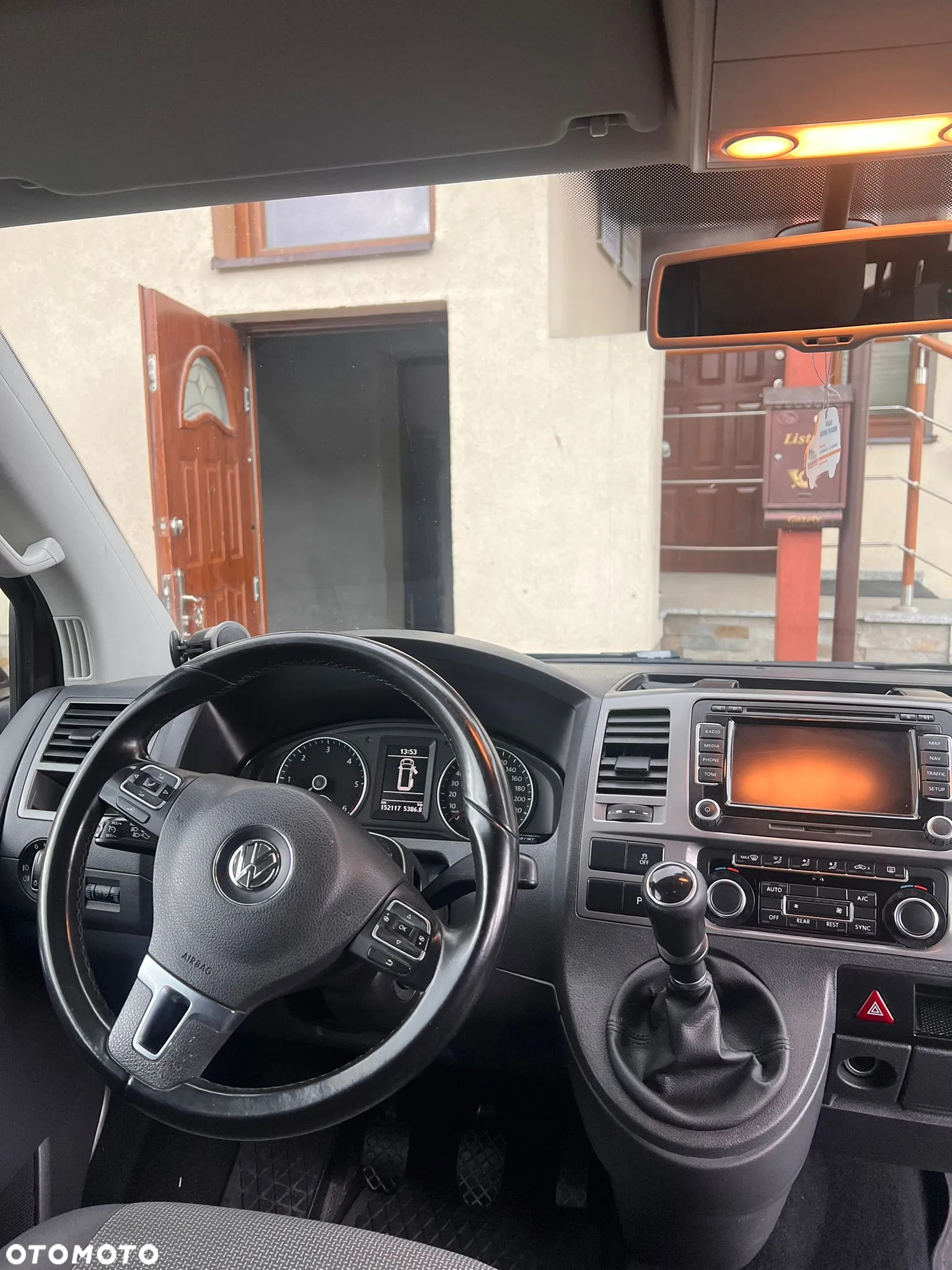 Volkswagen Caravelle TDI L2 Comfortline - 6