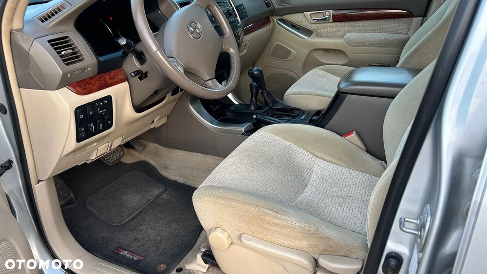 Toyota Land Cruiser 3.0 D Luna - 8