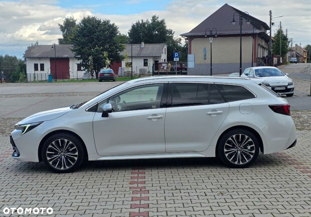 Toyota Corolla - 10