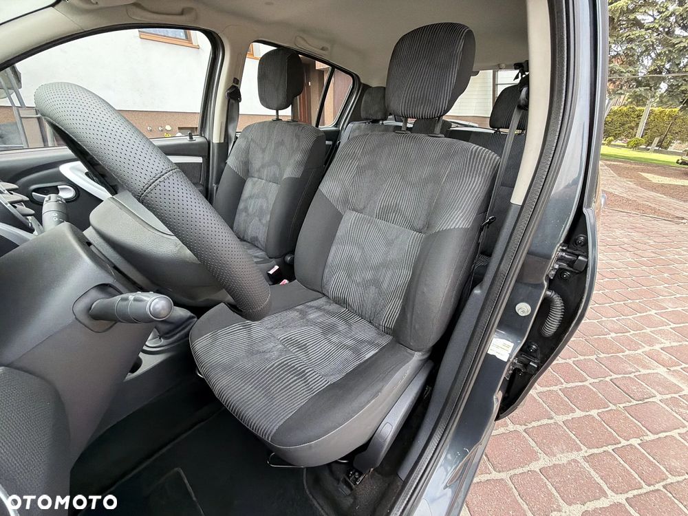 Dacia Sandero 1.4 MPI Ambiance - 19