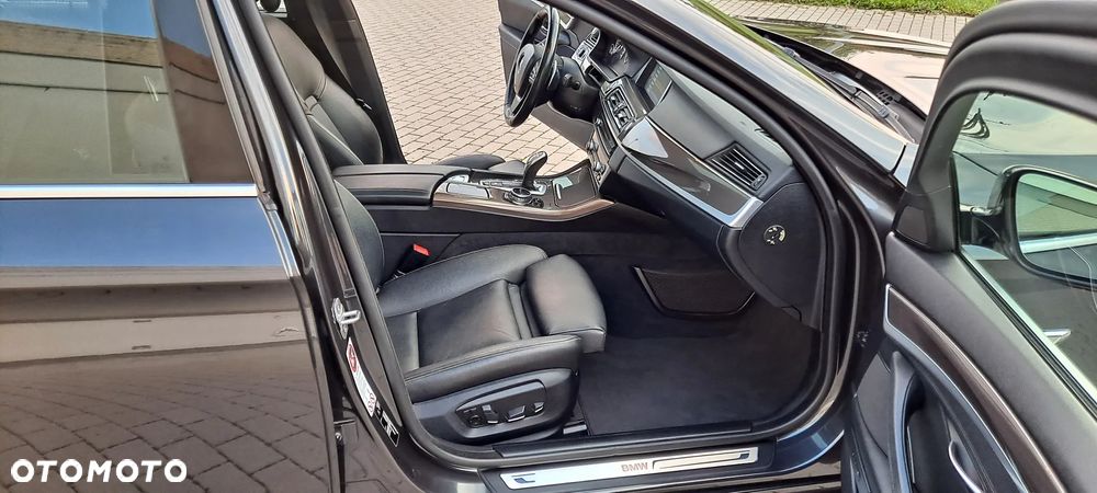 BMW Seria 5 535d Sport-Aut Modern Line - 18