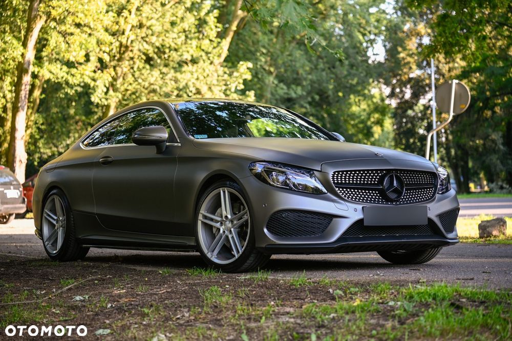 Mercedes-Benz Klasa C 200 4-Matic 9G-Tronic - 2
