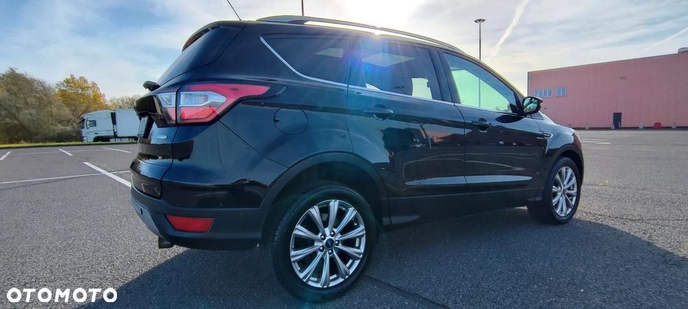 Ford Escape 2.0 EcoBoost AWD Titanium - 6