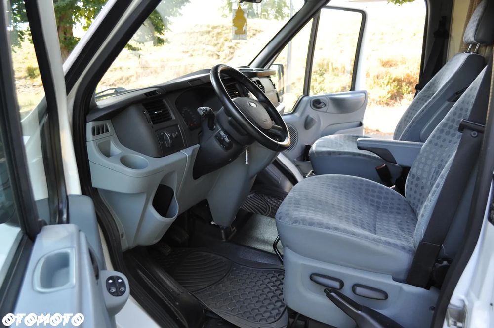 Ford Transit Autocaravan Rimor APF77S3, 2012, 6 os - 13