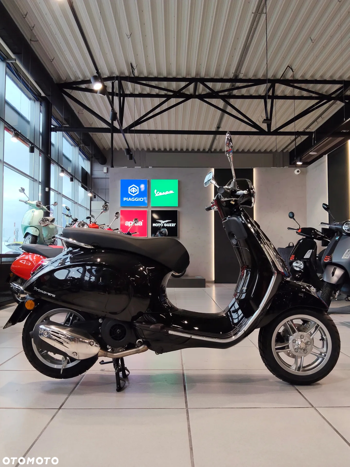 Vespa Primavera - 2
