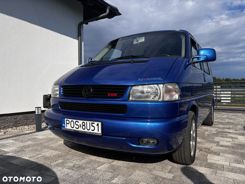 Volkswagen Multivan Standard - 2