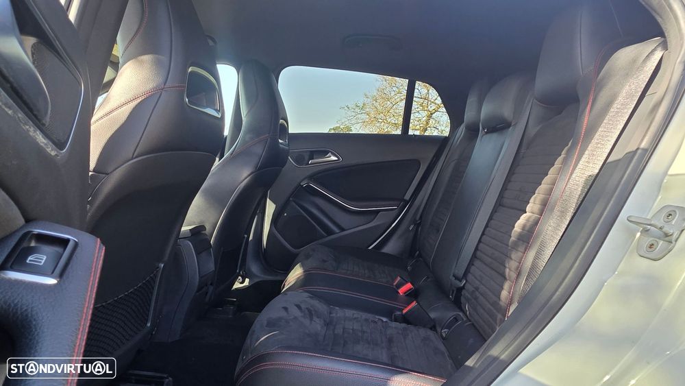 Mercedes-Benz CLA 220 (CDI) d 7G-DCT AMG Line - 30