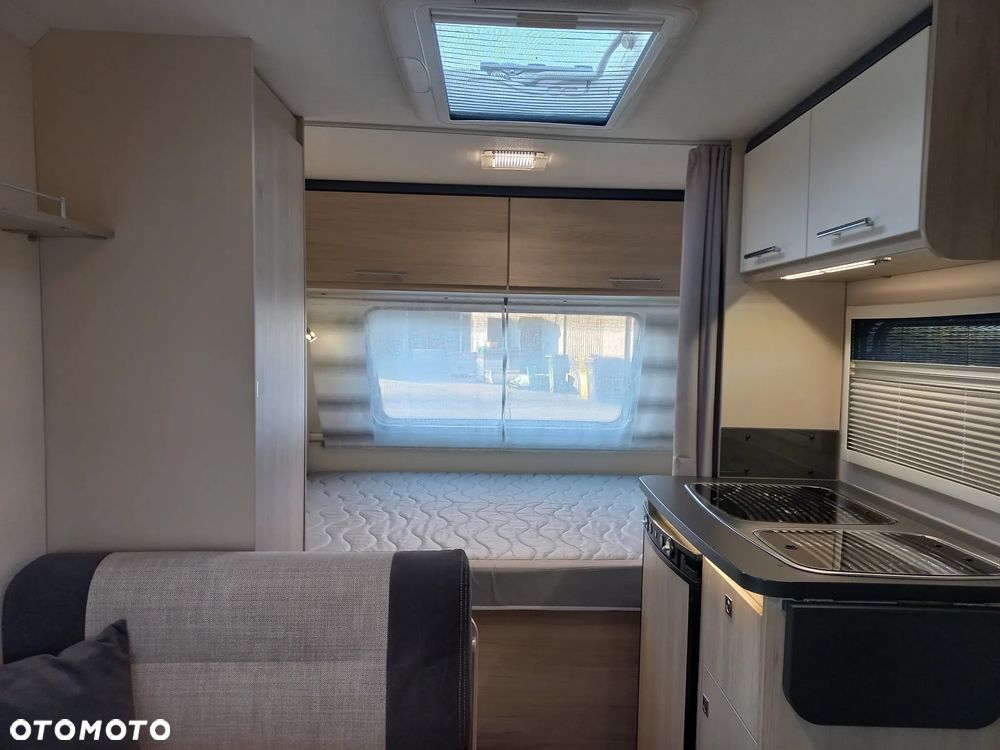 Sterckeman 390 CP Starlett Comfort, Markiza, Bagażnik na rowery - 17