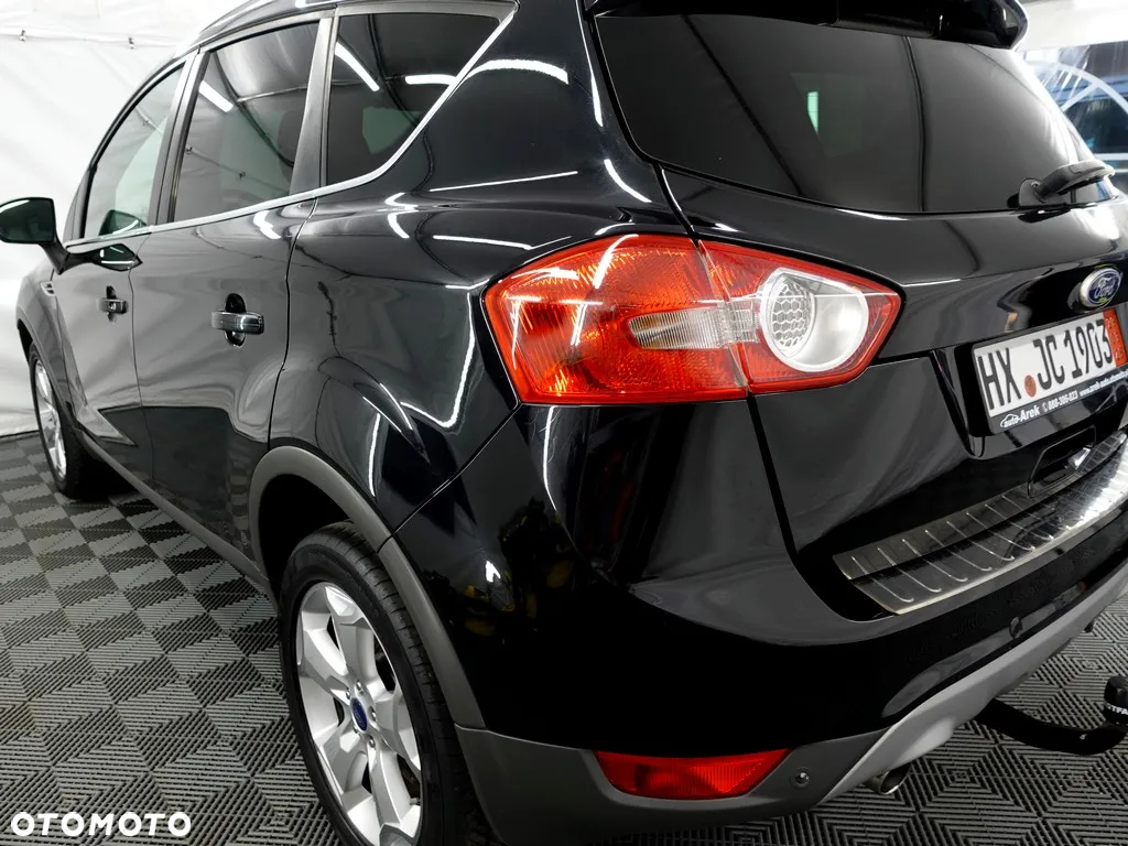 Ford Kuga 2.0 TDCi 4WD Titanium - 26