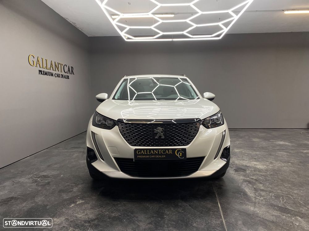 Peugeot 2008 - 9