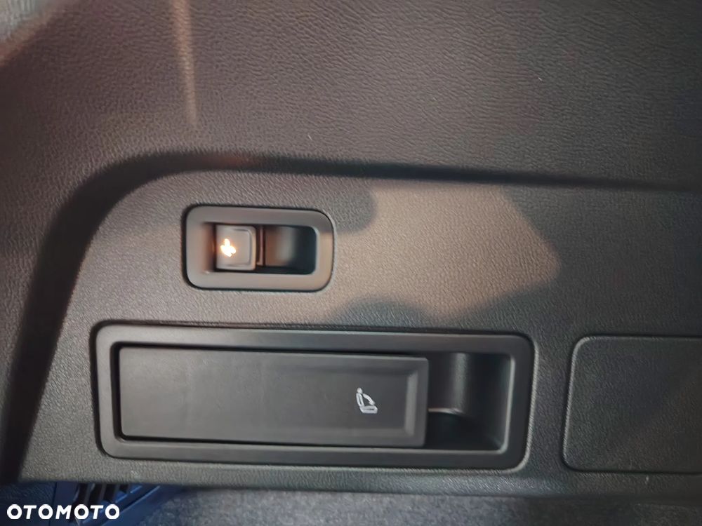 Volkswagen Tiguan Allspace 2.0 TDI SCR 4Motion DSG Elegance - 34