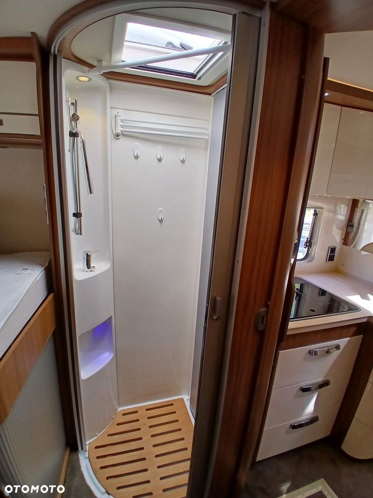 Hymer-Eriba Starline B680 - 16