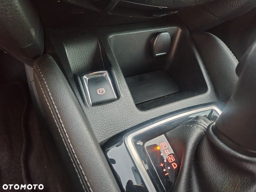 Nissan Qashqai 1.3 DIG-T DCT TEKNA+ - 15