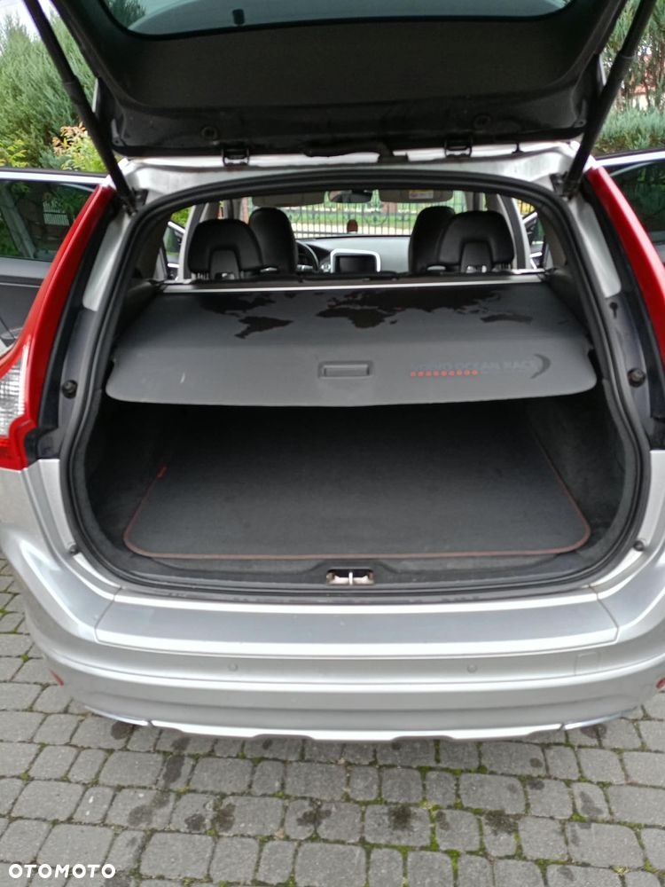Volvo XC 60 D4 Drive-E Ocean Race - 14